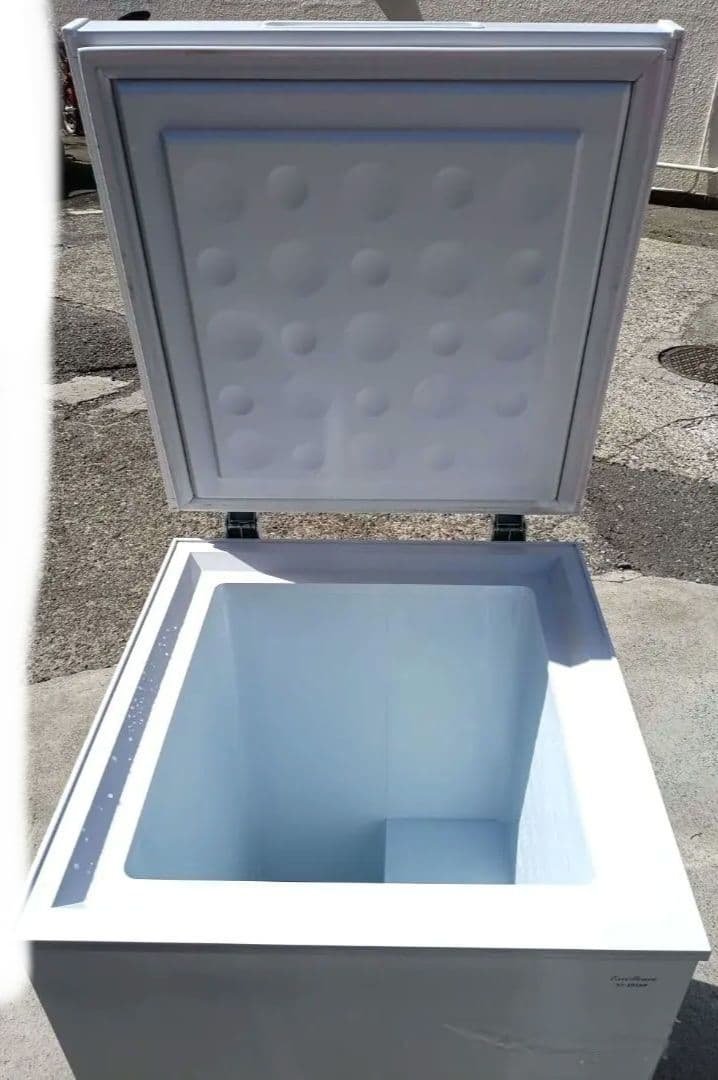 三ッ星貿易 エクセレンスチェスト型 フリーザー KF-101NF