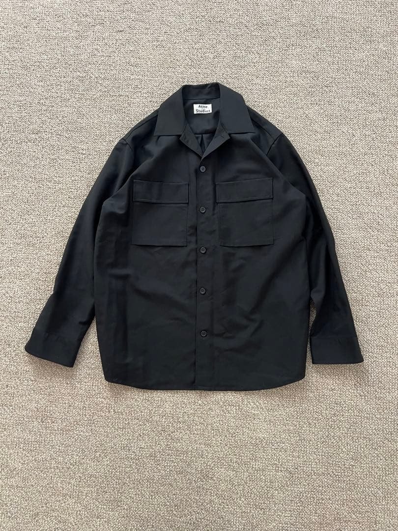 Acne Studios ブラックシャツ Acne Studios - Gathered logo t-shirt - Black