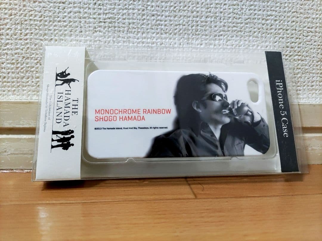 浜田省吾さん浜田島グッズiPhone5 ケース2個セット 浜田省吾 2025スマホスタンド・2024FFFキャップ（おまけ付き） - メルカリ